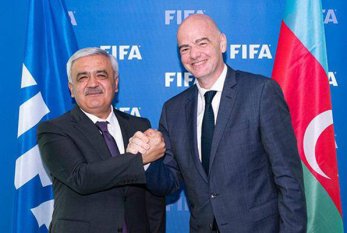 Rövnəq Abdullayev FIFA prezidenti ilə görüşdü 