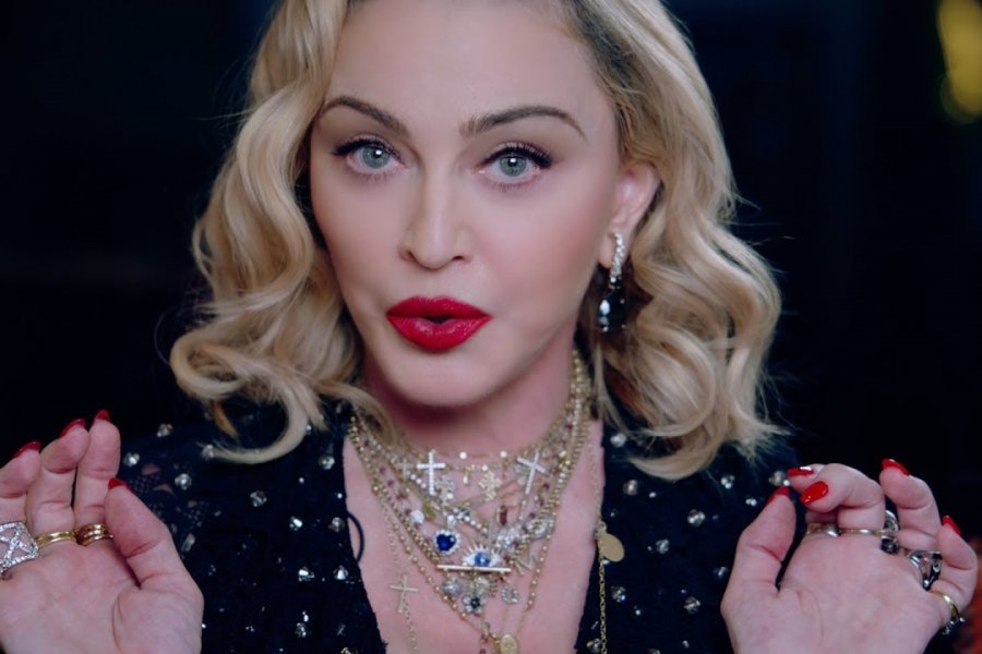Konsertlərə gecikən Madonnanı FANATLARI MƏHKƏMƏYƏ VERDİ