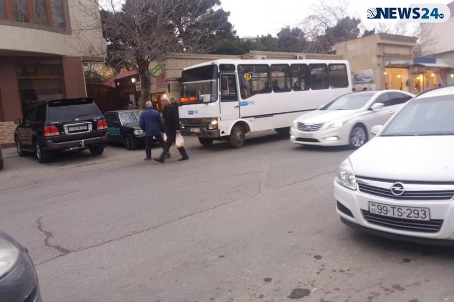 BNA-dan növbəti biabırçılıq – İri avtobusları çıxarıb yerinə balacaları buraxdılar - FOTO