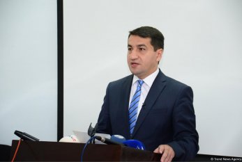 Azərbaycan Prezidentinin köməkçisi Nobel mükafatının Qorbaçovdan geri alınmasını təklif etdi
