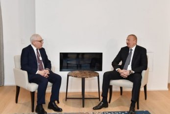 İlham Əliyev Davosda “Carlyle Group” şirkətinin həmtəsisçisi ilə görüşdü 