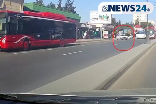 Bakıda “protiv” gedən taksi sürücüsünün şok görüntüsü – VİDEO