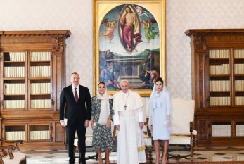 İlham Əliyev və Mehriban Əliyeva Vatikanda Papa Fransisk ilə görüşdü - YENİLƏNİB/ FOTO