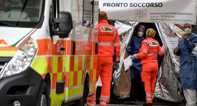 İtaliyada 12 428 nəfər koronavirusdan öldü 