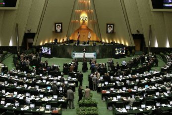 İranda 23 deputat KORONAVİRUSA YOLUXDU