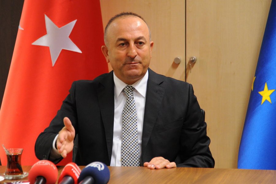 "Türk bayrağı Azərbaycan bayrağı ilə birgə dalğalanır" - ÇAVUŞOĞLU