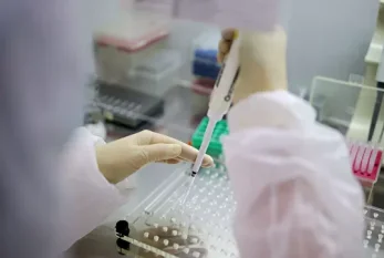 İranda koronavirusa yoluxanların sayı 100 MİNİ KEÇDİ