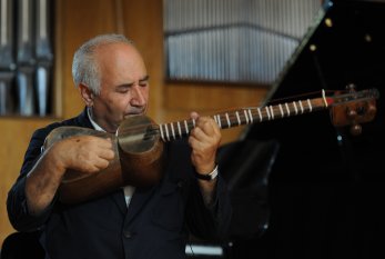 Xalq artisti Ramiz Quliyev iranlı musiqiçilərlə bir arada - VİDEO