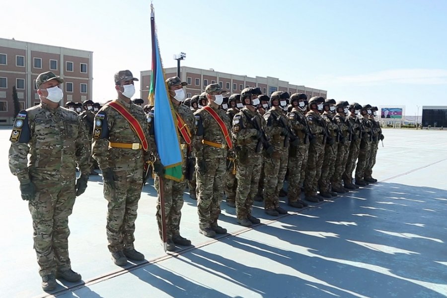 Azərbaycan Ordusunun parad heyəti Moskvaya yola düşdü - FOTO