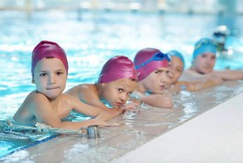 "Uşaqlarınızı hovuza apara bilərsiniz"- BAŞ PEDİATRDAN AÇIQLAMA