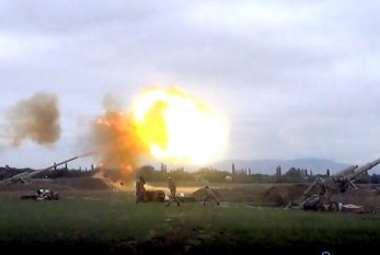 SON DƏQİQƏ: Düşmən mövqelərinə artilleriya zərbələri endirilir - VİDEO