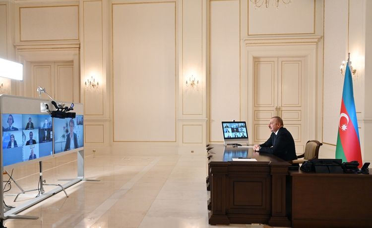İlham Əliyev AYİB-in yeni prezidenti ilə görüşdü- FOTO