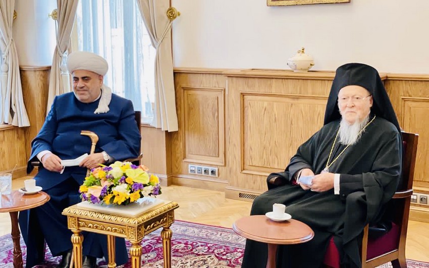 QMİ sədri patriarxı Qarabağı ziyarətə dəvət etdi - FOTO