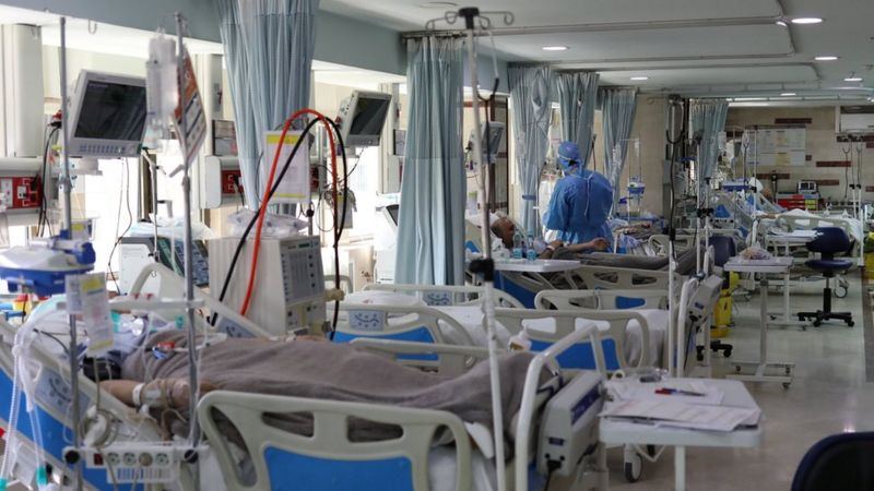 İranda sutka ərzində 385 nəfər koronavirusdan ölüb 