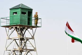 Qırğızıstan hərbçiləri Tacikistan sərhədçilərinə atəş açdı 