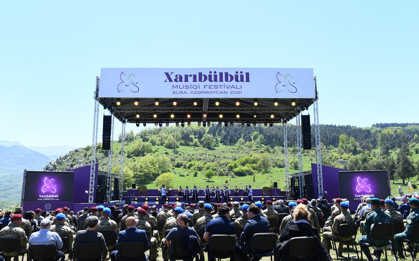 Şuşada “Xarıbülbül” musiqi festivalı qala-konsertlə davam edir - CANLI YAYIM