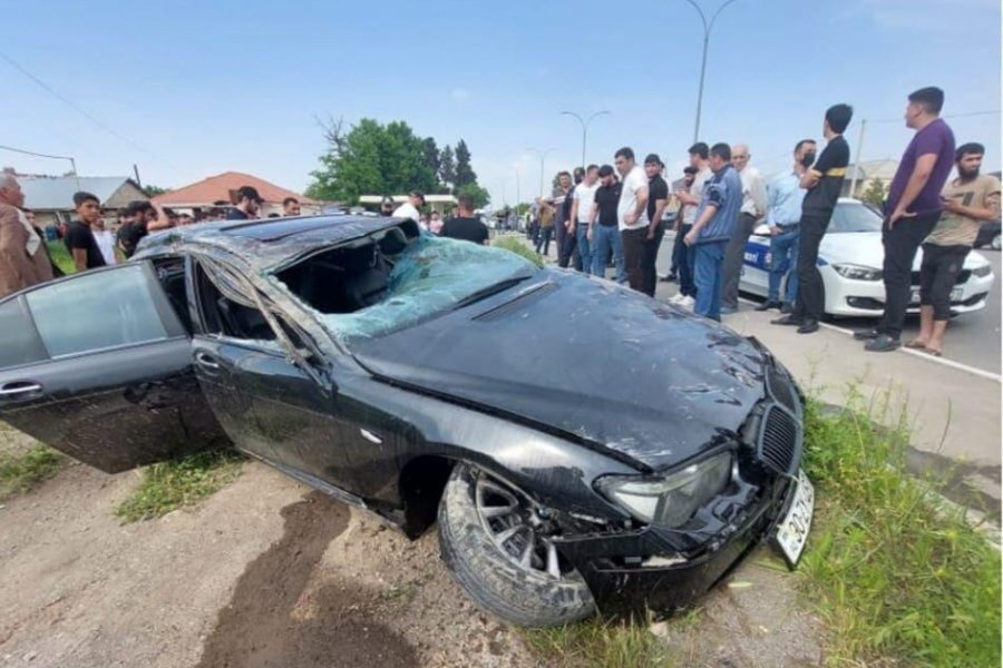 Gəncədə ağır qəza: Sürücü öldü - FOTO