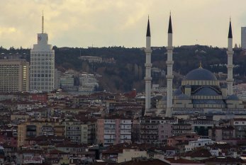 Türkiyədə casusluqda şübhəli bilinən daha 9 hərbçi HƏBS EDİLDİ