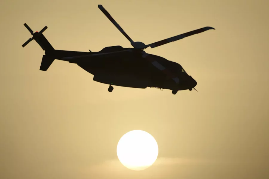 İranda seçki qutularını daşıyan helikopter qəzaya uğradı - Ölən var