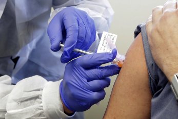 38,5 mindən artıq şəxs vaksin olundu 