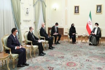 Sahibə Qafarova İranın yeni prezidenti ilə görüşdü - Fotolar