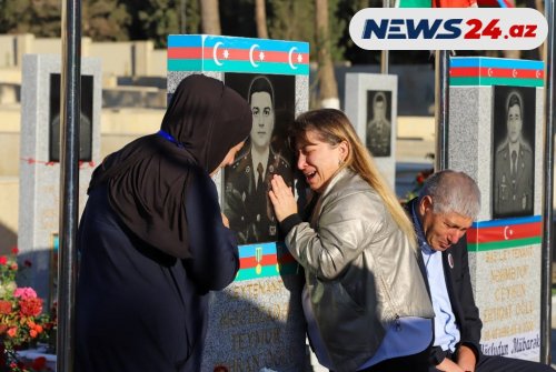 Fəxri Xiyaban Anım Günündə- FOTOLAR