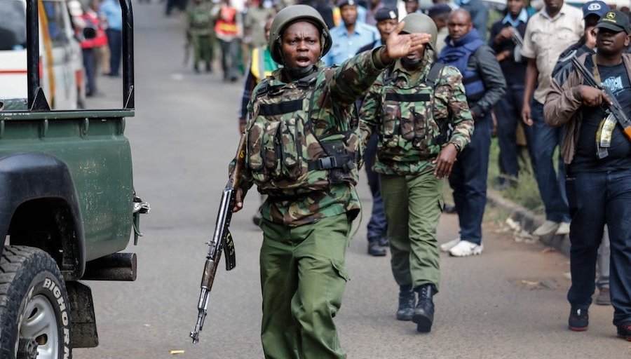 Terrorçular Keniyadakı hərbi bazaya hücum etdi 
