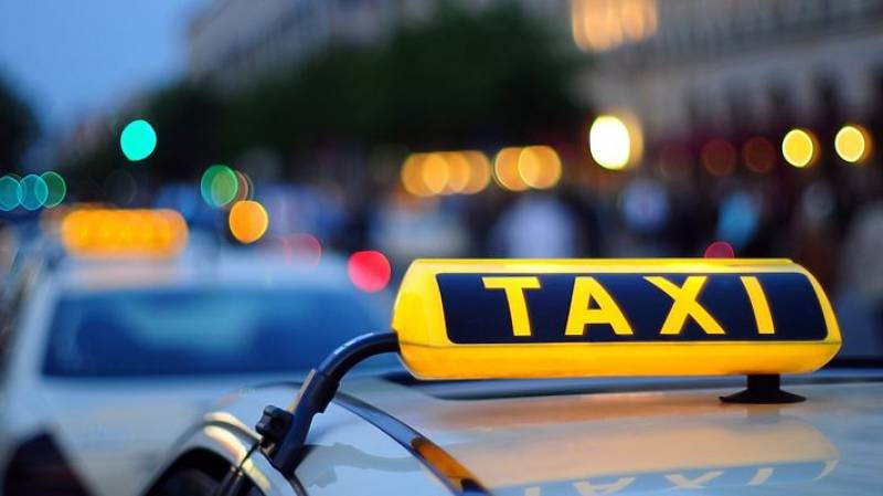 Qadın sərnişinlərə əxlaqsız təkliflər edən taksi sürücüləri tutuldu - VİDEO/FOTO