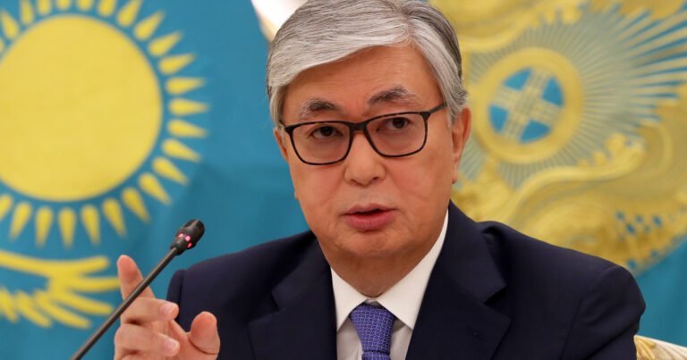 Qazaxıstan prezidenti müraciət etdi: “Xalqın yanında olmaq borcumdur”
