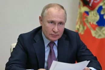 Putin: "  Qazaxıstan beynəlxalq terrorçuluqla üz-üzə qaldı" 