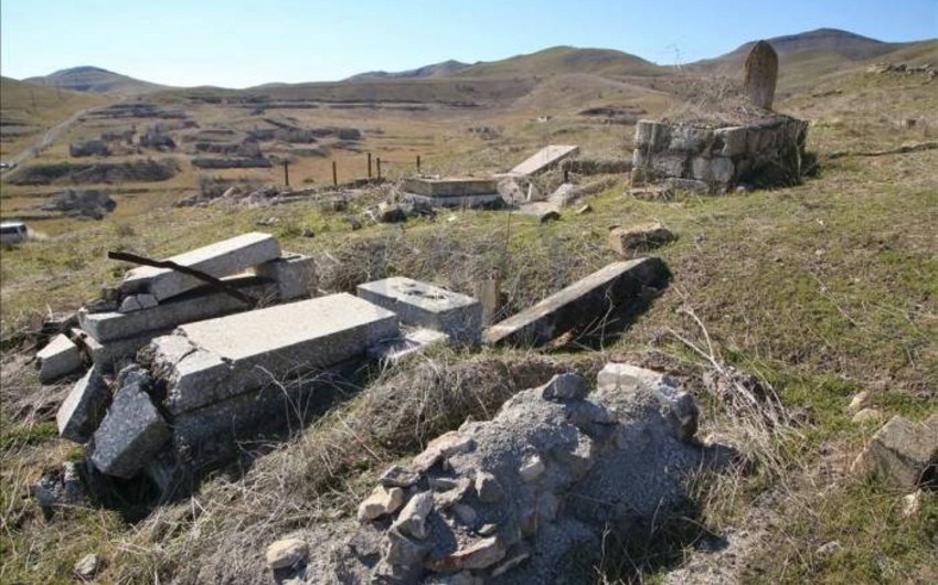 Ermənistan kütləvi məzarlıqların yeri barədə məlumatı Azərbaycana verməlidir 