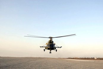 Helikopterlərlə uçuş məşqləri keçirildi - VİDEO