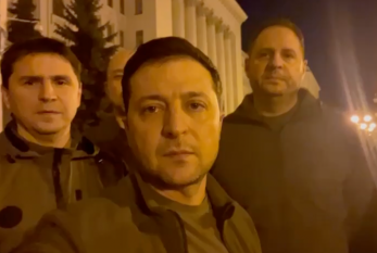 Zelenski Kiyevin mərkəzindən video paylaşdı: 