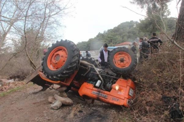 Xaçmazda dəhşət: Fəhlə zibildaşıyan traktorun altında öldü