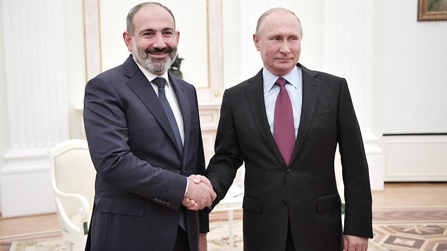 Putin və Paşinyan Qarabağdakı vəziyyəti müzakirə ediblər 