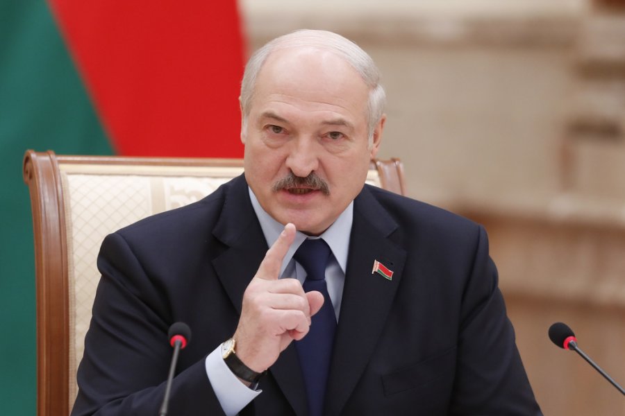 Lukaşenko  Zelenskini hədələdi 