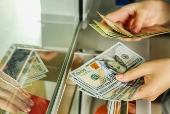 Azərbaycanın əksər bankları Rusiyadan pul köçürmələrini dayandırıb 