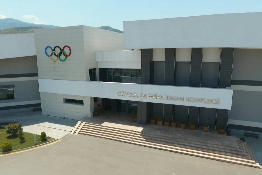 Azərbaycanda Olimpiya Kompleksində 15 idmançı qidadan zəhərləndi 