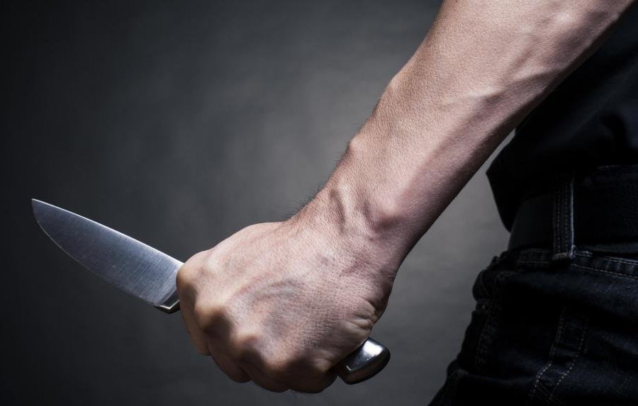 Sumqayıtda DƏHŞƏTLİ qətl: Qadın 13 bıçaq zərbəsi ilə öldürüldü - VİDEO