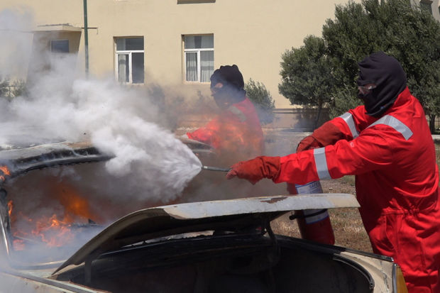 “Formula-1" marşalları üçün təlim keçirilir - FOTO/VİDEO