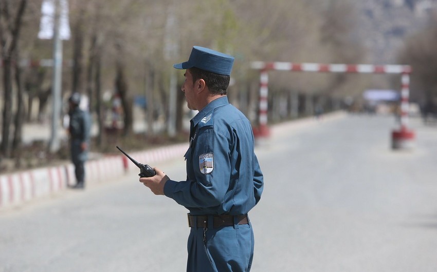 Əfqanıstanda polis idarəsinə hücum olub, yaralananlar var