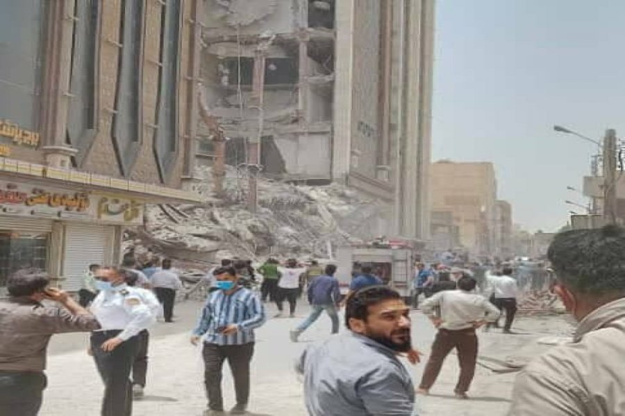 İranda binanın çökməsində təqsirli bilinən 8 nəfər saxlanıldı 