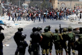 Fələstinlilərlə İsrail polisi arasında toqquşma olub, 52 fələstinli yaralanıb