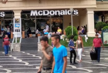 İqtisadiyyat Nazirliyi “McDonald’s Azerbaijan” ı məhkəməyə verib 