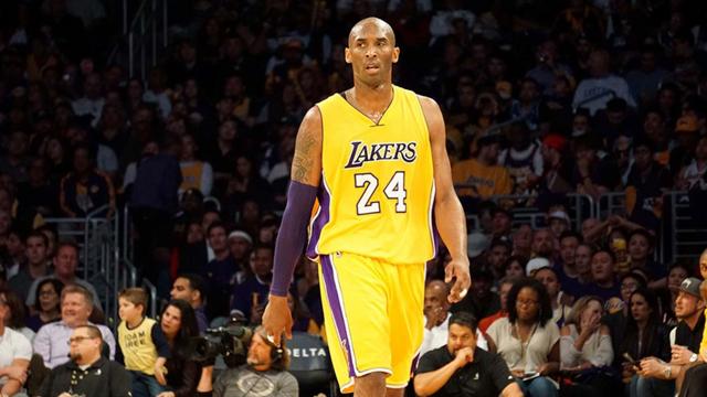 Kobe Bryantın forması 2 milyon  dollara satıldı 