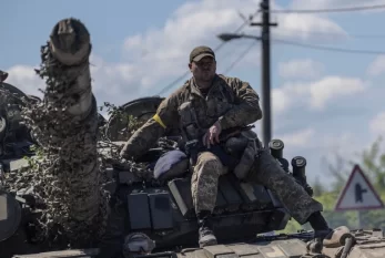 Ukraynada müharibə danışıqlar masası arxasında bitəcək - NATO 