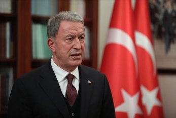 Akar latviyalı həmkarı ilə NATO-ya dair məsələni müzakirə etdi 