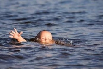Salyanda 3 yaşlı uşaq su kanalında boğulub 