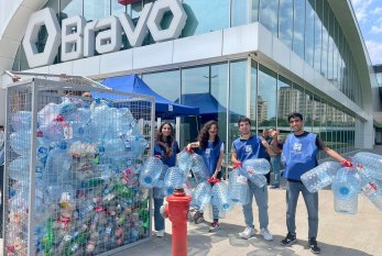 Bravo hipermarketdə “Plastik butulkanı ekoçantaya dəyiş” aksiyası keçirildi -FOTO
