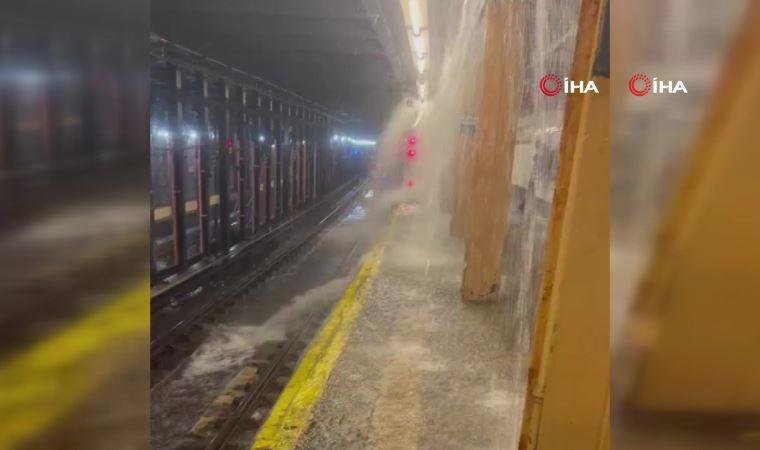 Metronu su basdı - VİDEO